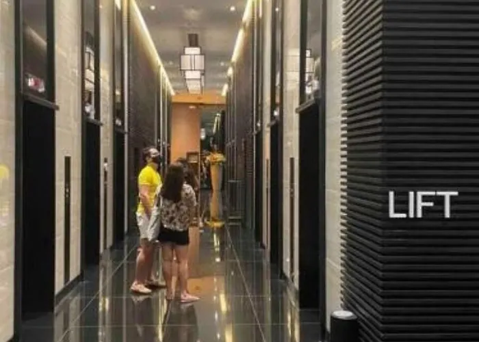 Relaxing Makati Escape With 2 Beds & Fast Wifi Apartment *